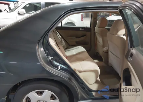 2005 Honda Accord 2.4 Lx из США, поврежденный, VIN 1HGCM56405A158317